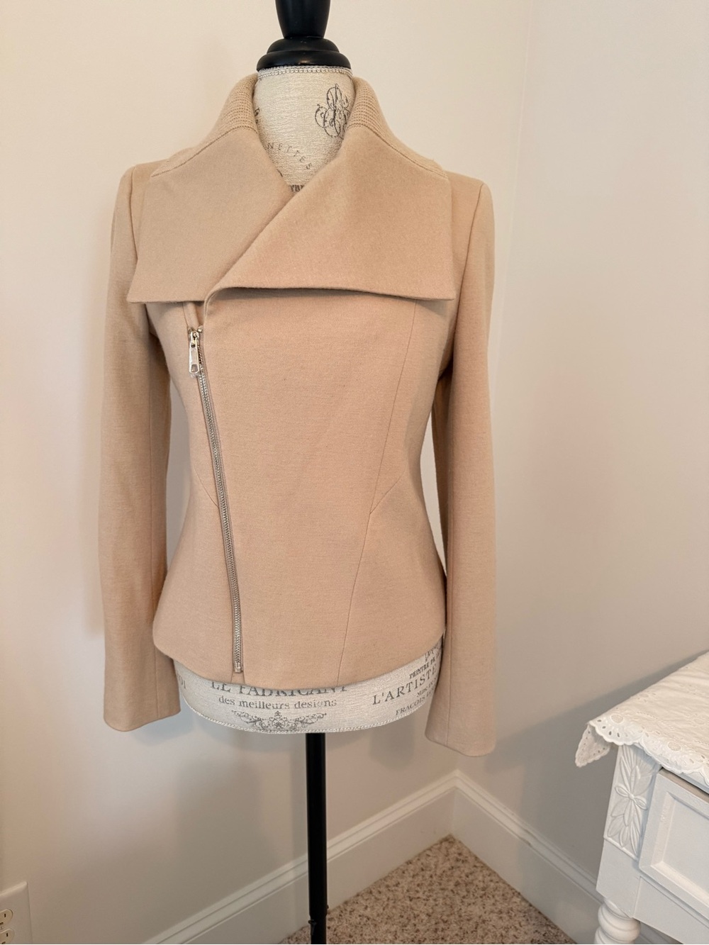 Ann Taylor Neutral Tan Asymmetrical Zip Blazer